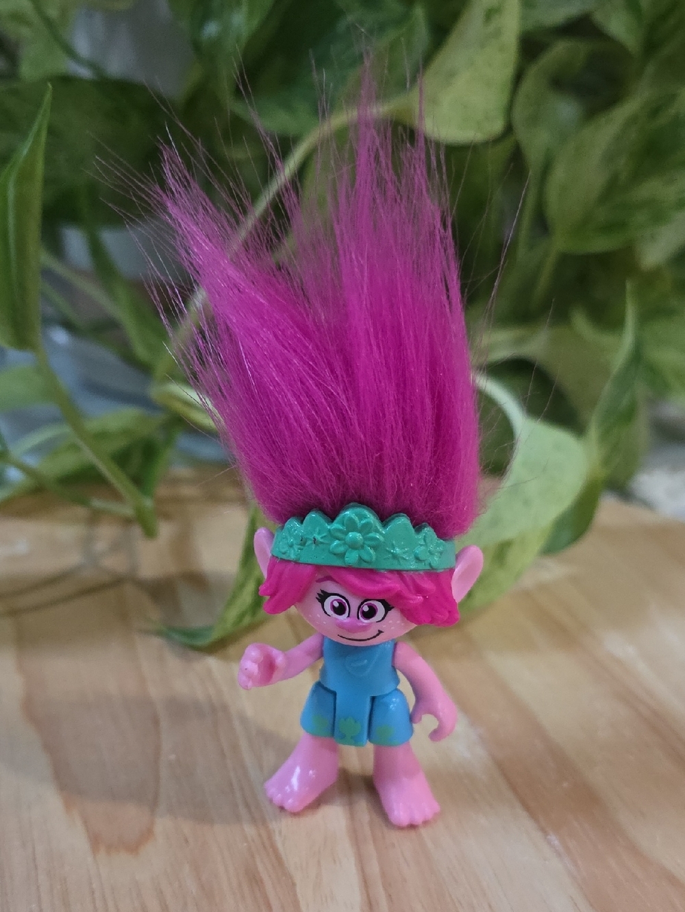 Mattel DreamWorks Trolls Band Together Queen Poppy Figure 3"